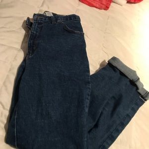 High waisted Mom jean